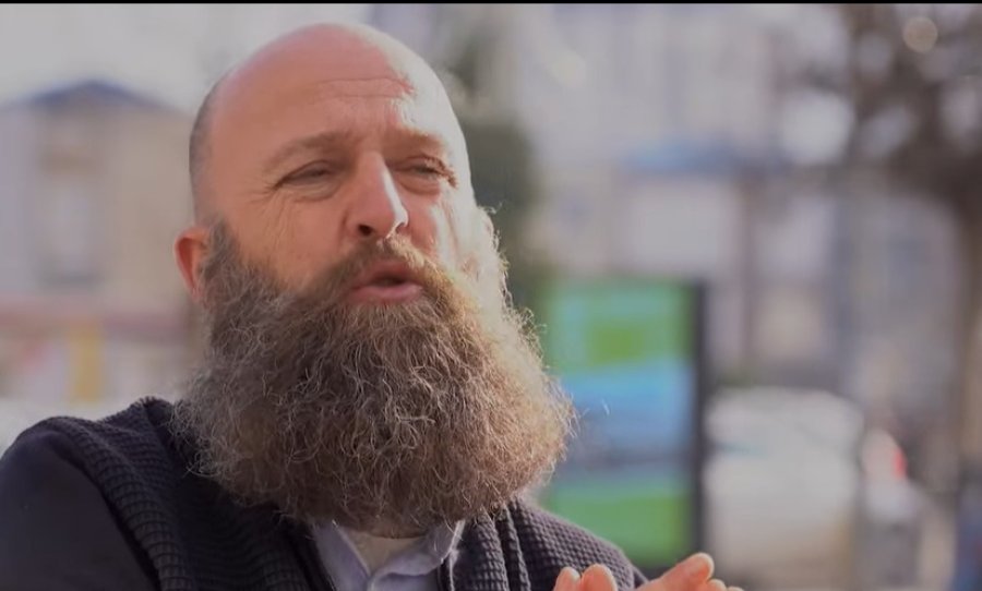 Ministria e lajmëron në polici Arianit Sllamnikun pasi dyshohet se iu jepte fëmijëve 'ilaçe për kafshë'