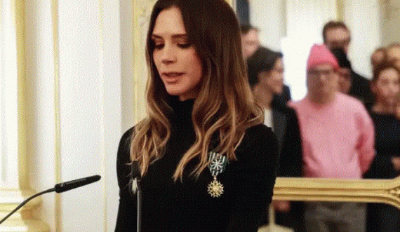 Postimi emocional i Victorias rikthen në vëmendje konfliktin 