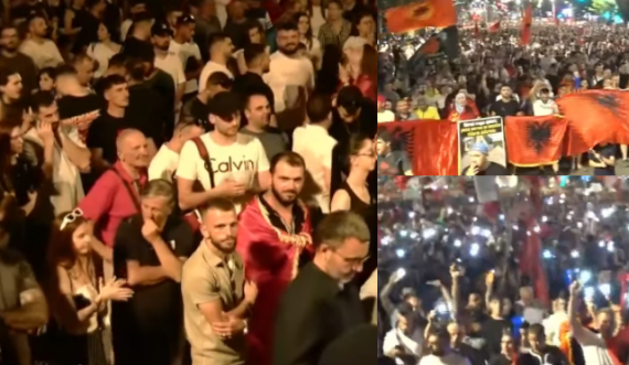 Sot protesta e 20 qytetare: Revolucion! Edi Rama n’burg!
