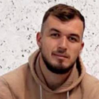 Ky është i riu që vdiq në vendin e punës pasi u godit nga një vinç