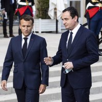 Kurti takon Macron, diskutojnë për zbatimin e marrëveshjeve