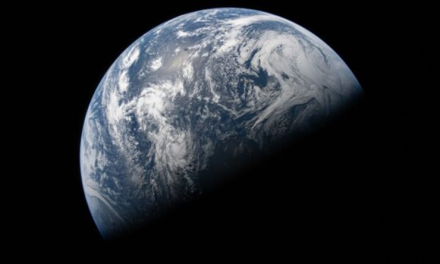 NASA publikon pamje të reja nga Artemis II 