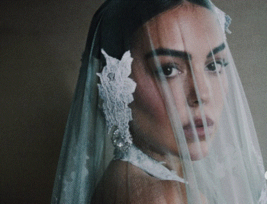 Georgina Rodriguez shkëlqen me vello në 'Met Gala'