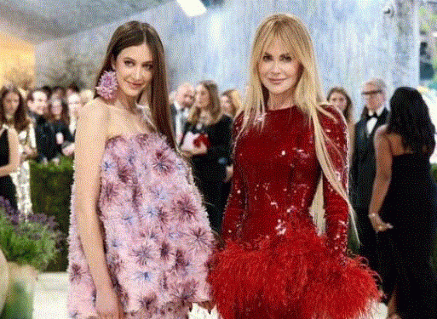 Vajza e Nicole Kidman i vë 'flakën' tapetit të kuq