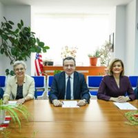 VV e Albin Kurtit nënshkruan koalicionin për zgjedhjet e 7 qershorit 