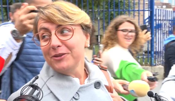 Mihali godet Lushtakun: U lajmërua dhe bosi i Përparimit, Samiu dora vet