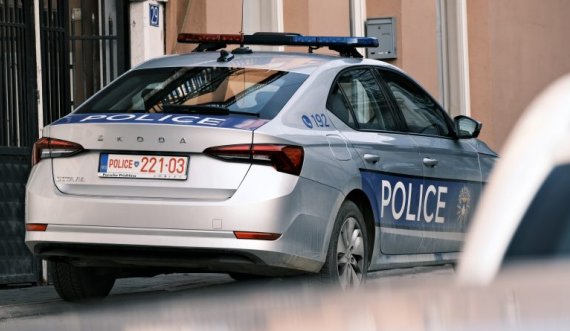 Një person është arrestuar pasi ka sulmuar vajzën e tij