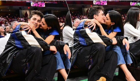 Kylie dhe Timothe në puthje pasiononte