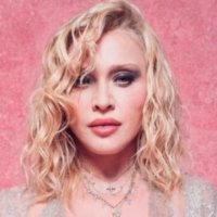 Madonna tregon se cili nga ish-të dashurit e saj ishte më i miri